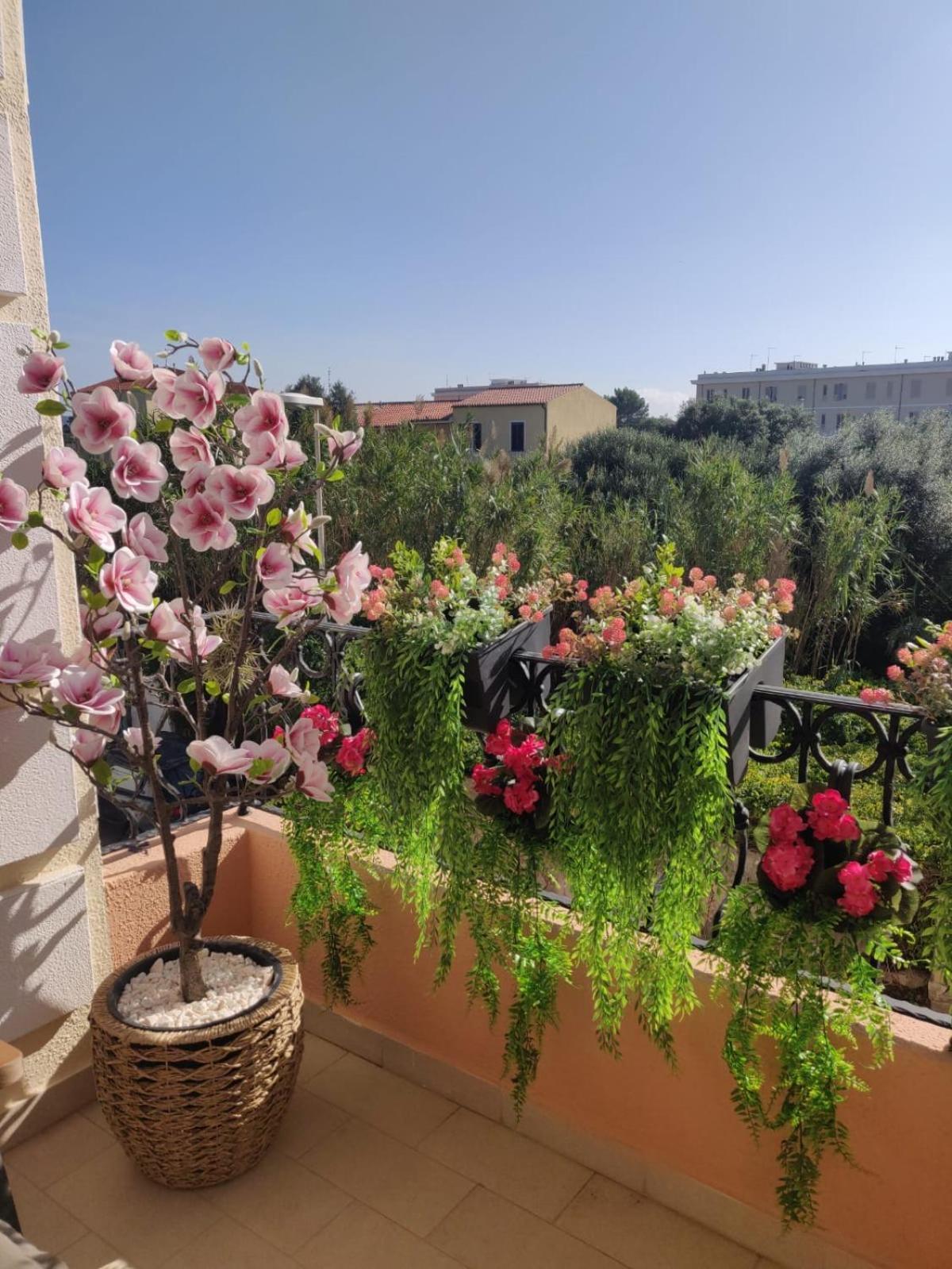 Casa Dei Fiori Blu Apartment La Maddalena  Exterior photo